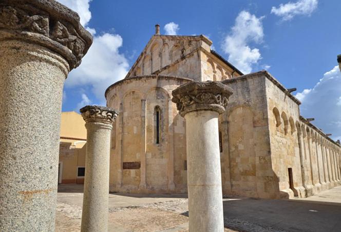 Sundinia Home, Vista Sul Mare Porto Torres Bagian luar foto